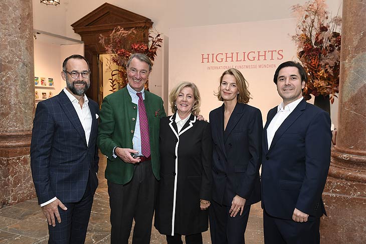 Munich Highlights Team - Thole Rotermund, Christian Eduard Franke-Landwers, Daniela Dölling, Juana Schwan und Dr. Alexander Kunkel (©Foto: Frank Rollitz für HIGHLIGHTS) 